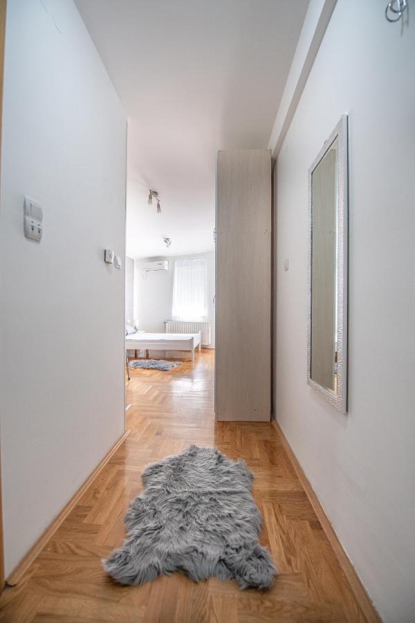 Stella Modern Apartment 2 Novi Sad Exterior foto